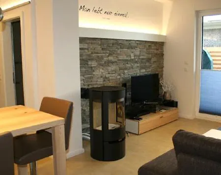Kaeptn Brass 1 App 2 Wiesenweg Apartment