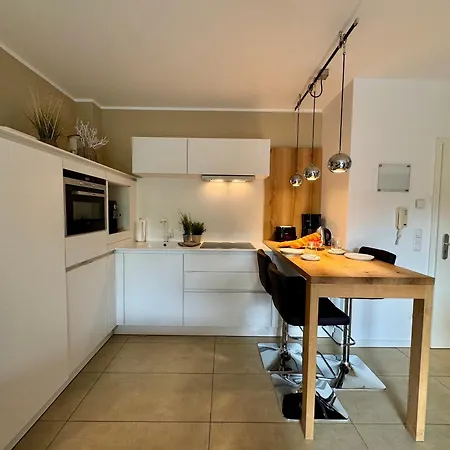 Kaeptn Brass 1 App 2 Wiesenweg