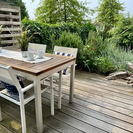 Kaeptn Brass 1 App 2 Wiesenweg * Dierhagen